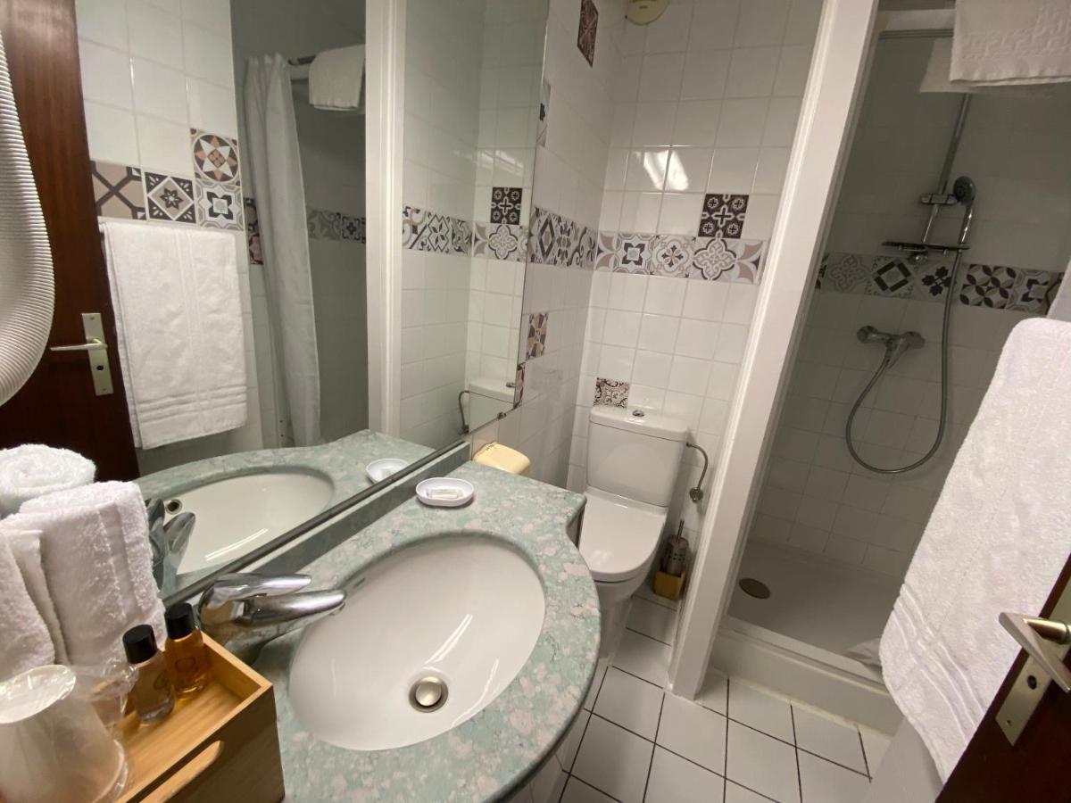 Savoie Hotel Aux Portes De Geneve Saint-Julien-en-Genevois Eksteriør bilde