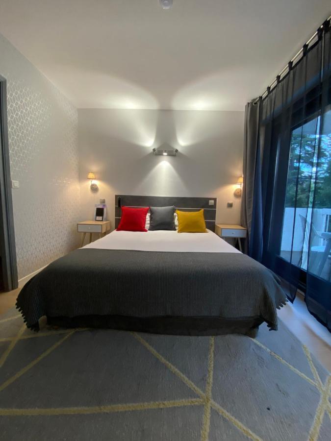 Savoie Hotel Aux Portes De Geneve Saint-Julien-en-Genevois Eksteriør bilde