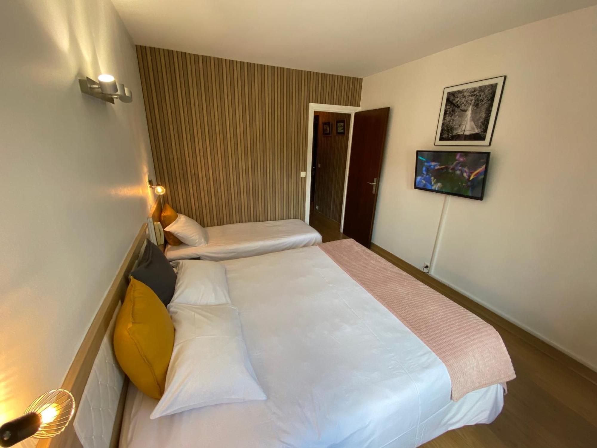 Savoie Hotel Aux Portes De Geneve Saint-Julien-en-Genevois Eksteriør bilde