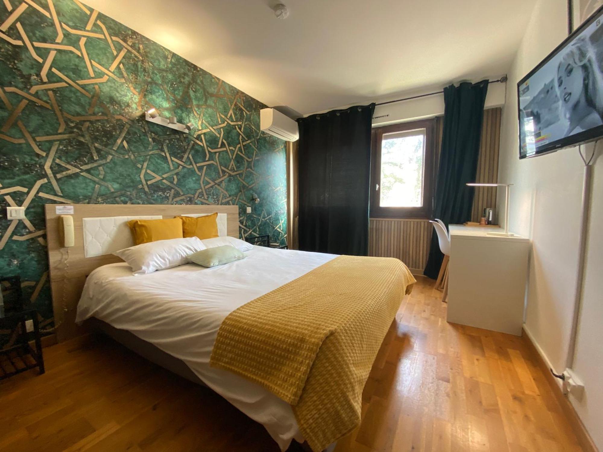 Savoie Hotel Aux Portes De Geneve Saint-Julien-en-Genevois Eksteriør bilde