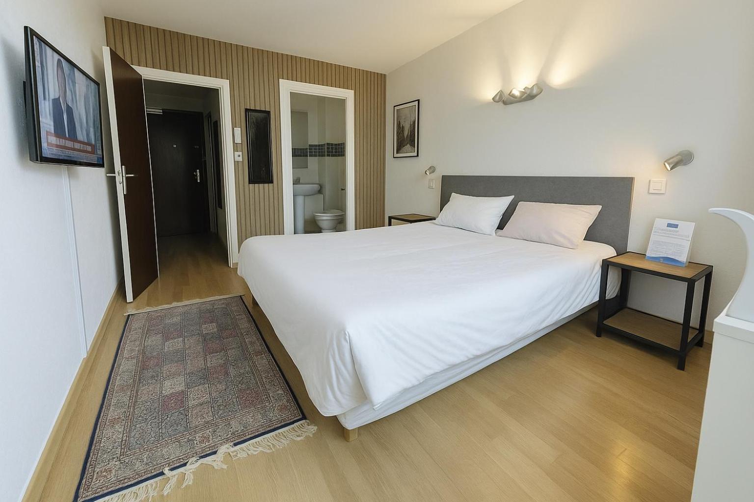 Savoie Hotel Aux Portes De Geneve Saint-Julien-en-Genevois Eksteriør bilde