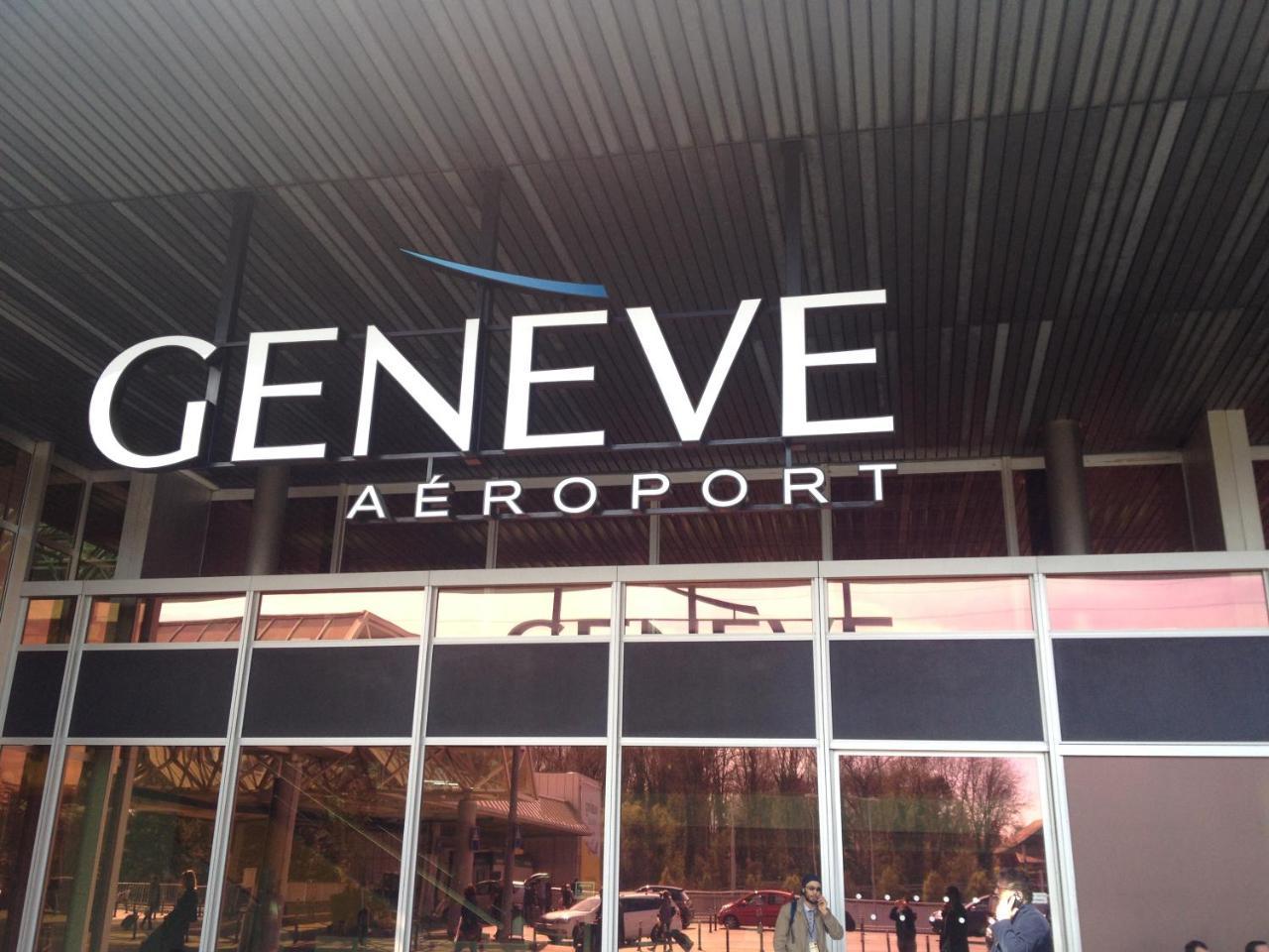 Savoie Hotel Aux Portes De Geneve Saint-Julien-en-Genevois Eksteriør bilde